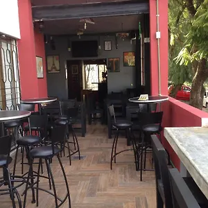 Lion Hostal